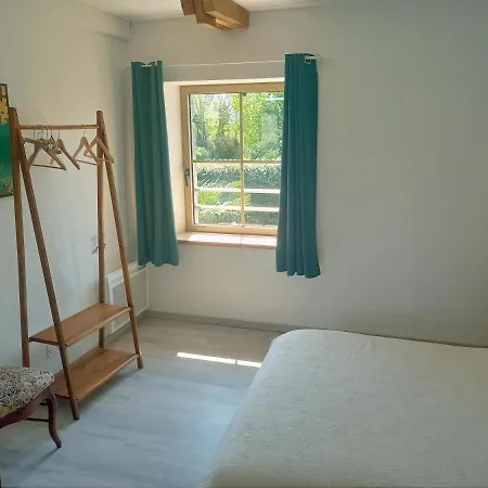 Au Mont & Merveilles Гостевой дом 3*